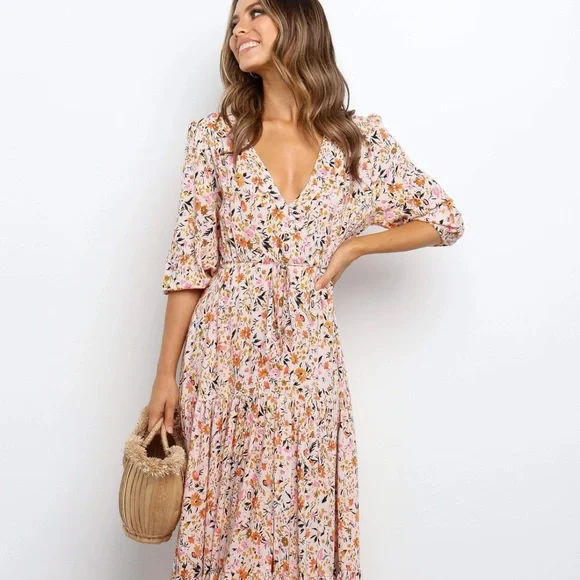 Floral Tie-Waist V-Neck Women’s Dress in Blush Multi - Picture 2 of 3